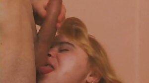 문신 십대 홀리 헨드릭스는 거대한 거시기에 질식