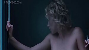 완벽한 러시아 십대 자매 화난 섹스와 순간을 즐기십시오.